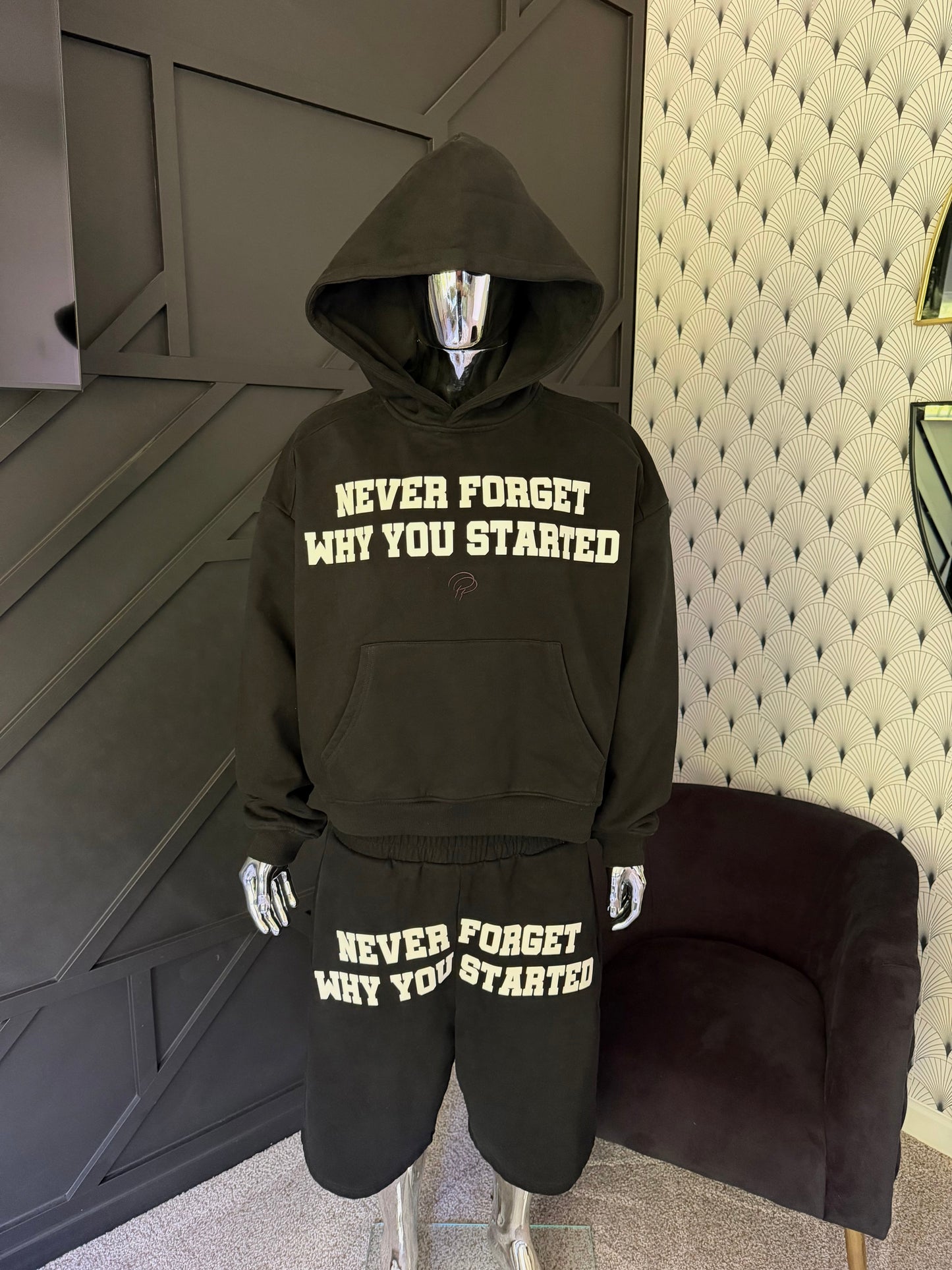 "Never forget" Black Set