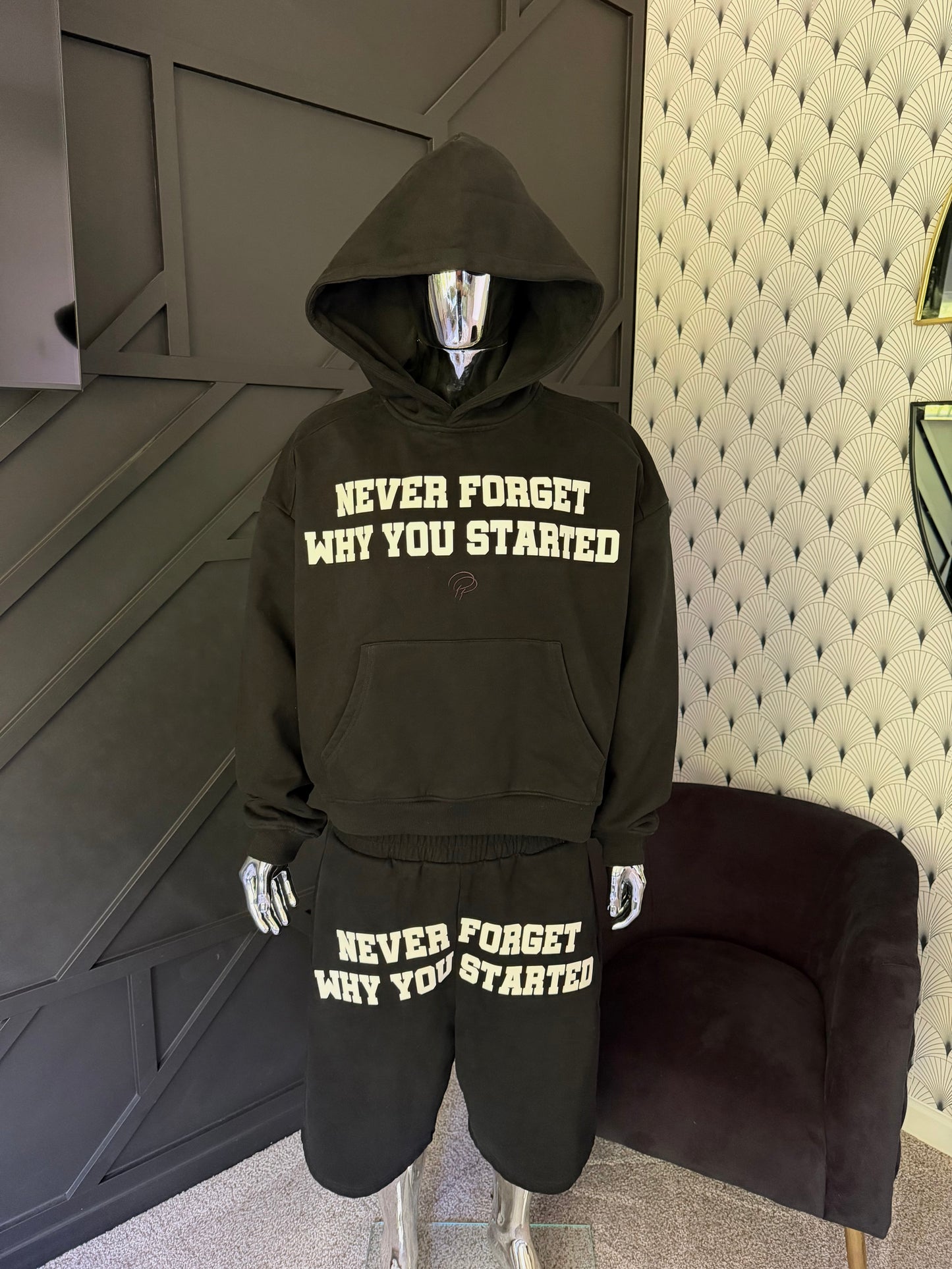 "Never forget" Black Set