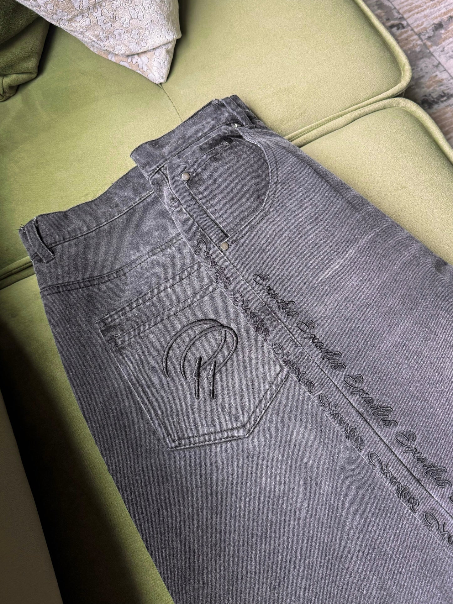 Exodus Black Club PY Jorts