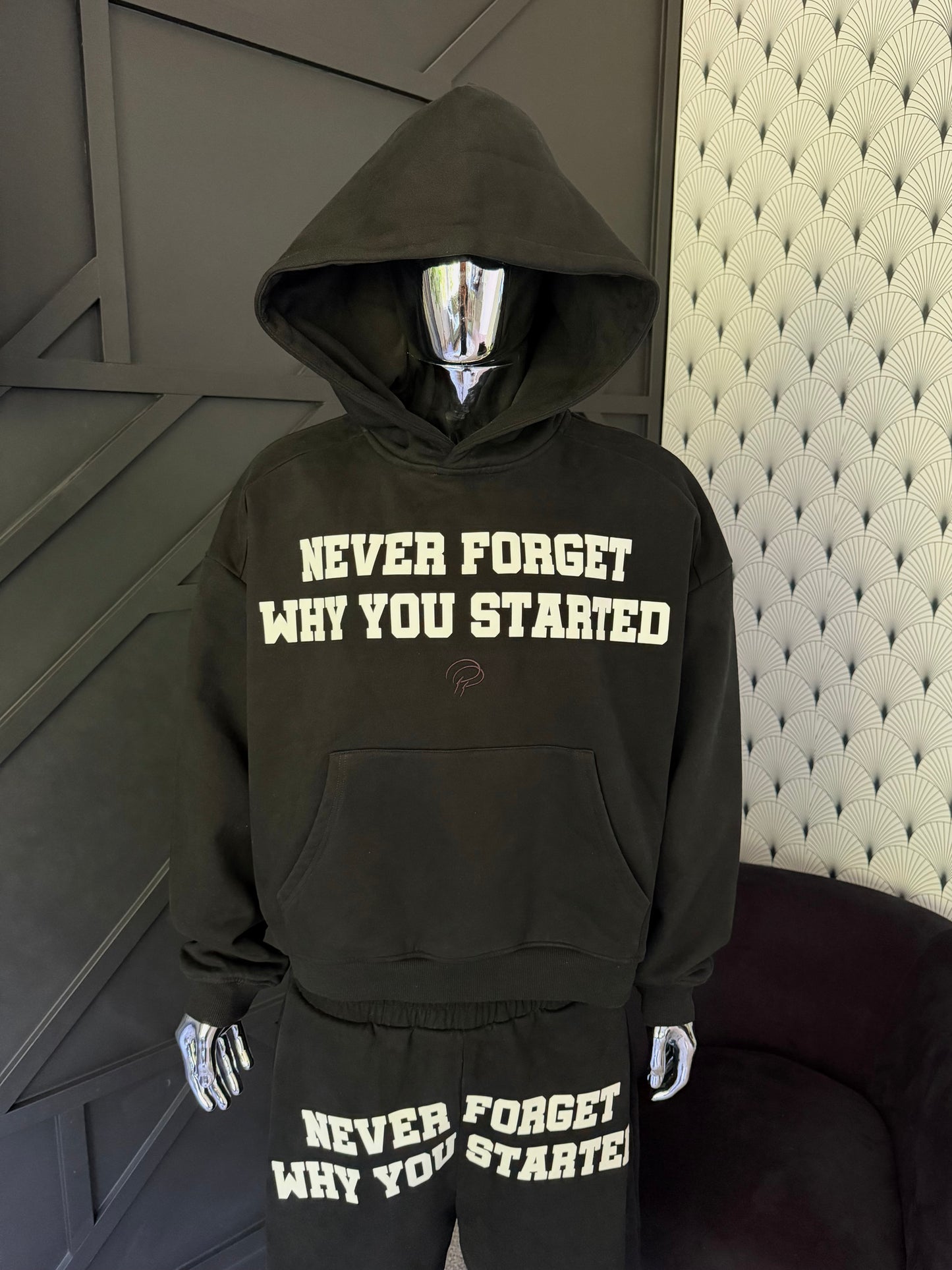 "Never forget" Black Hoodie